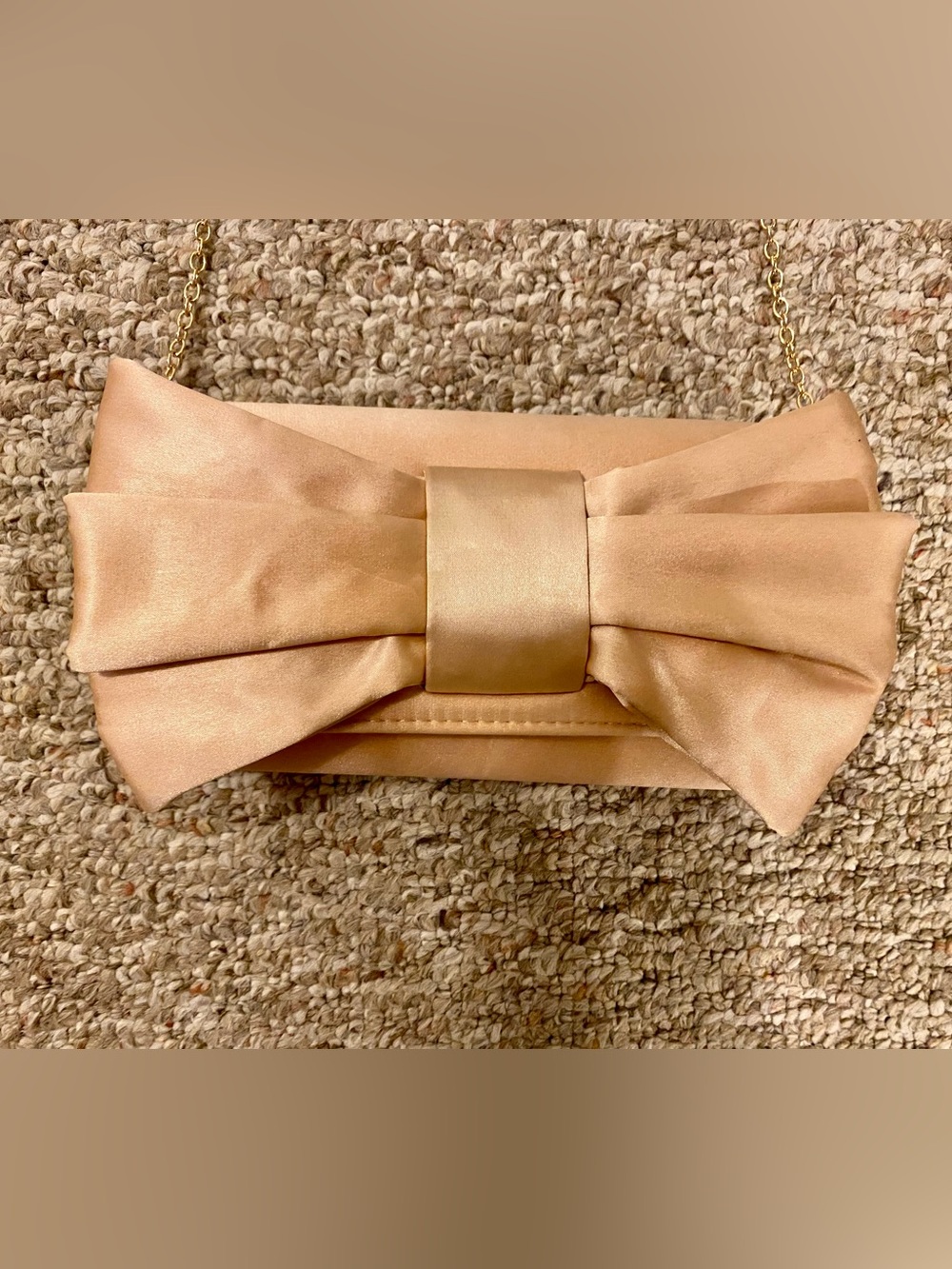 NWOT Landry Oversize Bow Clutch in Champagne